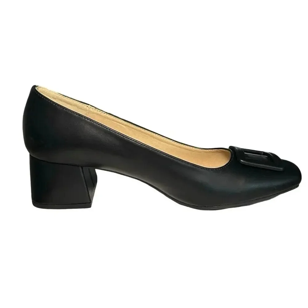 Chinese Laundry Black Heels - Picture 3 of 9